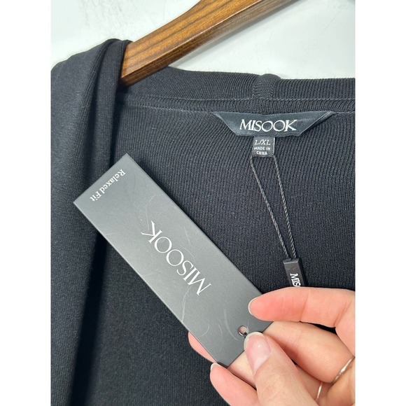 Misook Size L/XL NWT Hooded Cardigan Sweater in Black and Maroon - Picture 3 of 5